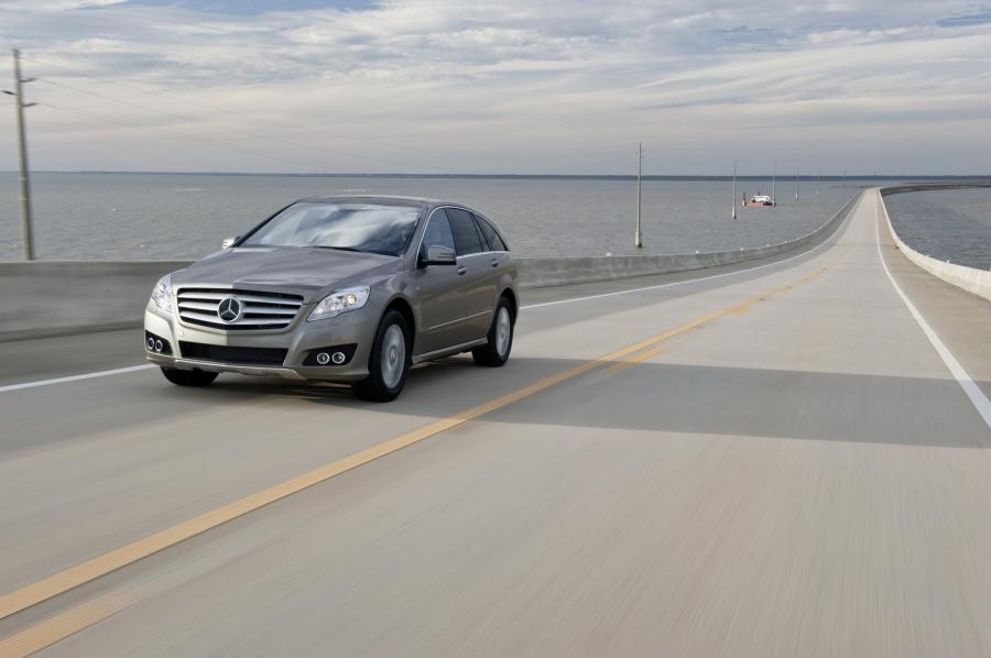 Mercedes-Benz R-Class 2011 года  (фото 76 из 186)
